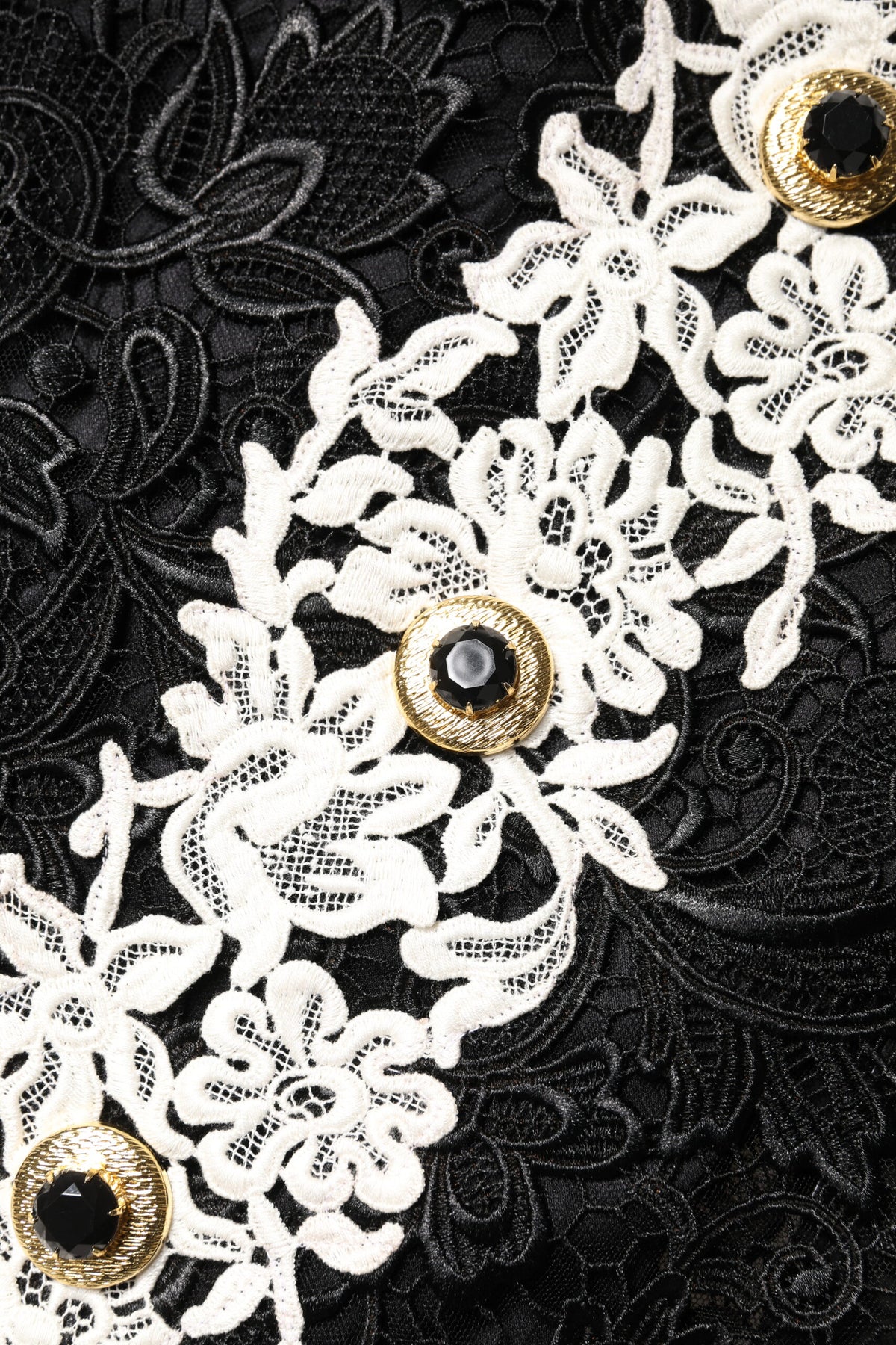 Dolce & Gabbana – Schwarzes Minikleid mit Blumenspitze