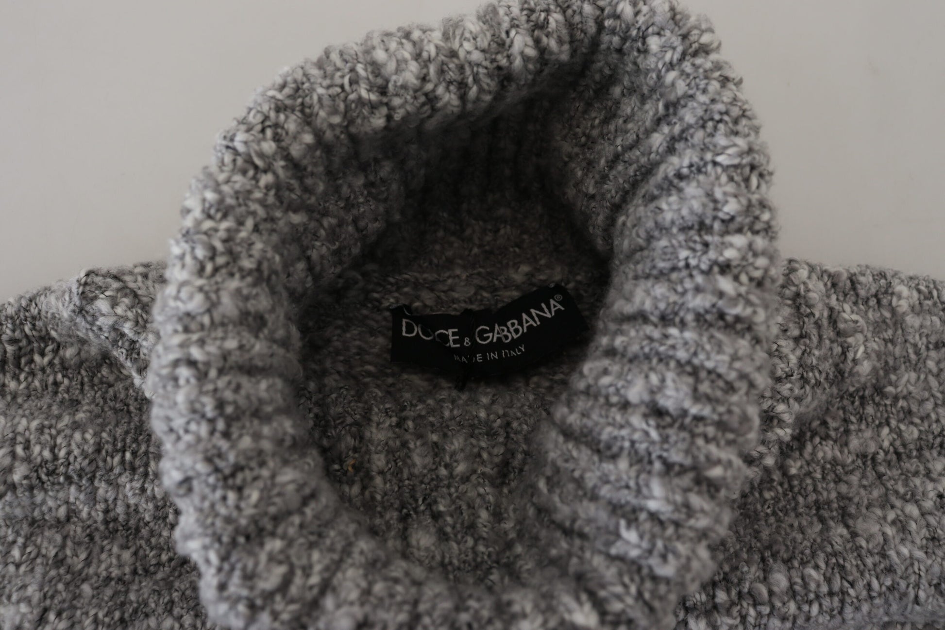 Dolce &amp; Gabbana Grauer Rollkragenpullover aus Wollstrick