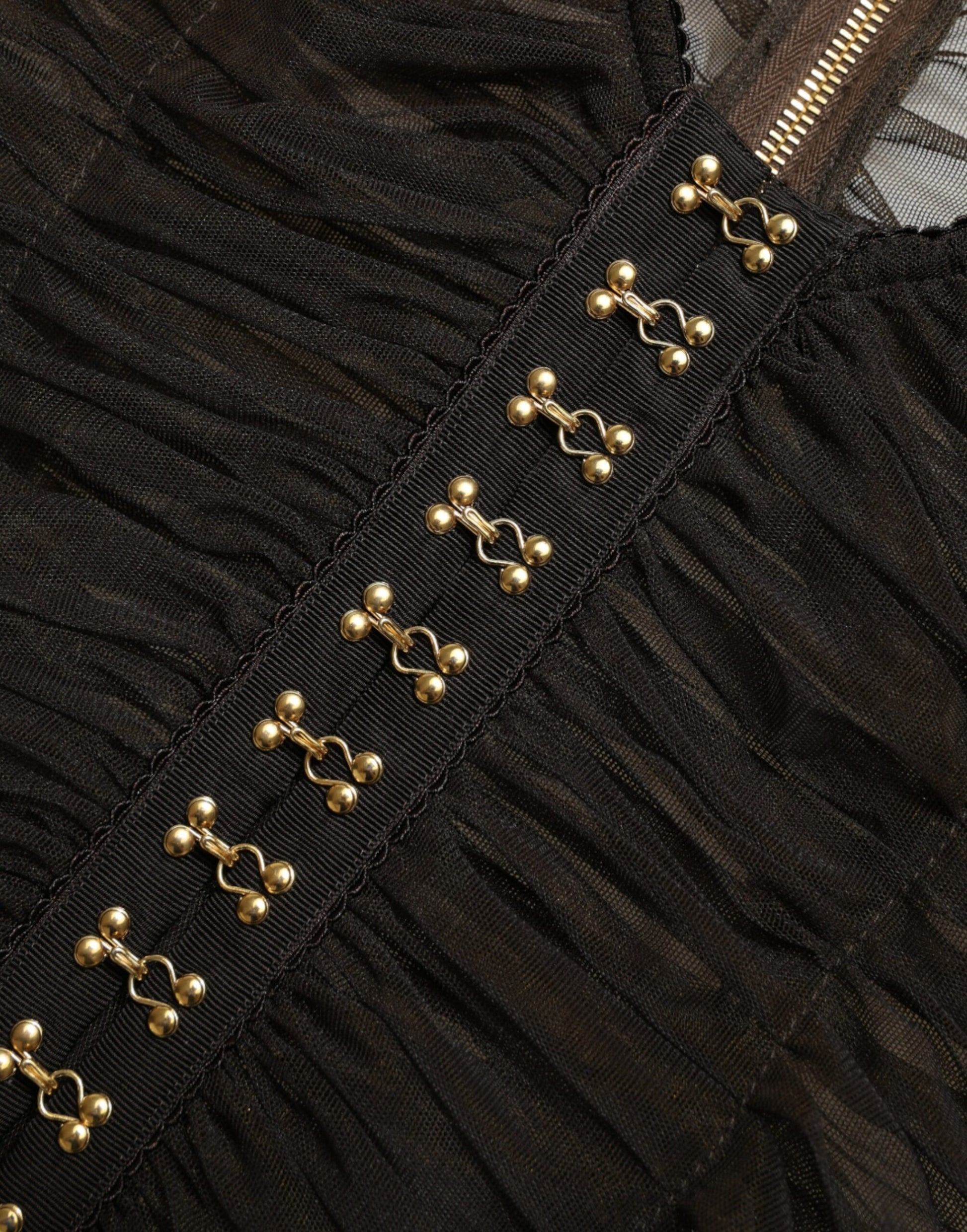 Dolce &amp; Gabbana – Kurzes Oberteil aus Nylon-Stretch mit Verzierung in Braun