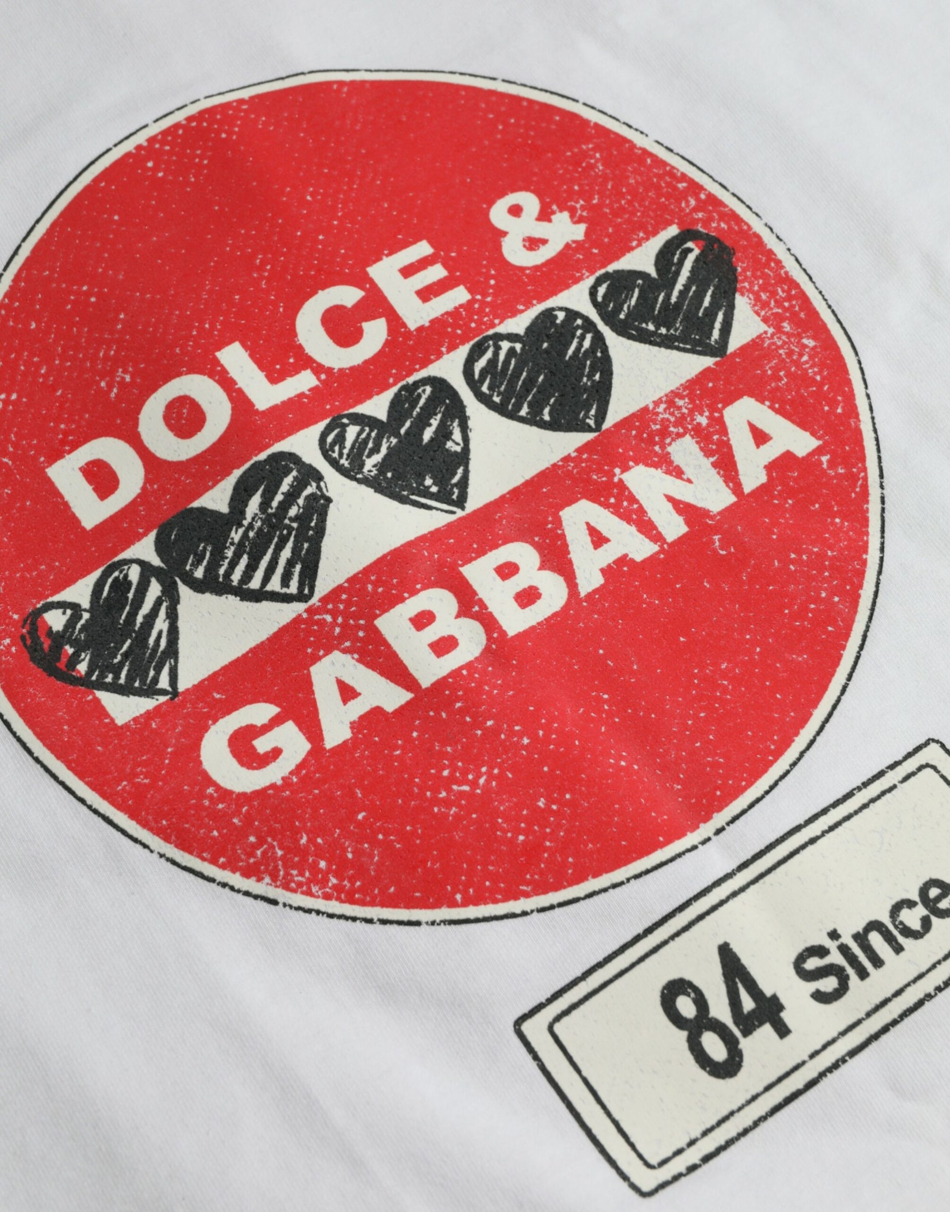 Dolce &amp; Gabbana – Weißes, kurzärmliges T-Shirt aus Baumwolle mit Amor-Herz und Rundhalsausschnitt