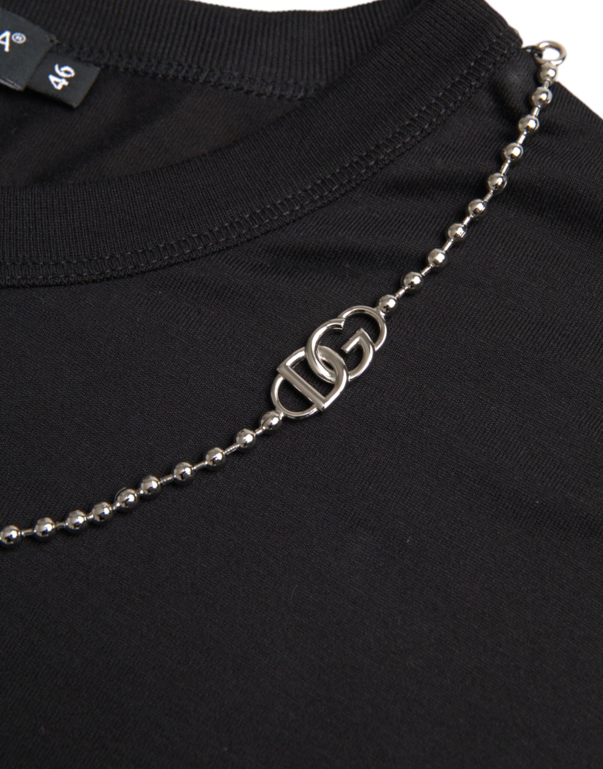 Dolce &amp; Gabbana – Schwarzes, kurzärmliges T-Shirt aus Baumwolle mit silberner Kette