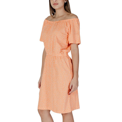 B.Young – Orangefarbene Baumwollshorts