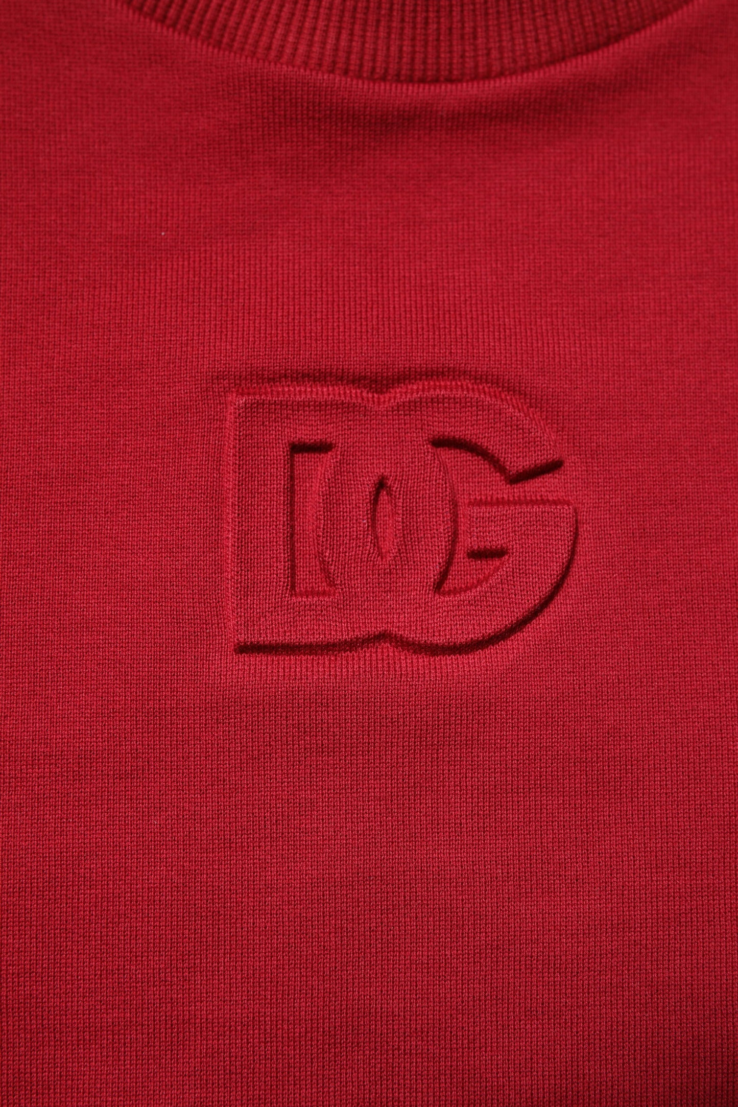 Dolce &amp; Gabbana – Roter Baumwollpullover mit Rundhalsausschnitt und geprägtem Logo