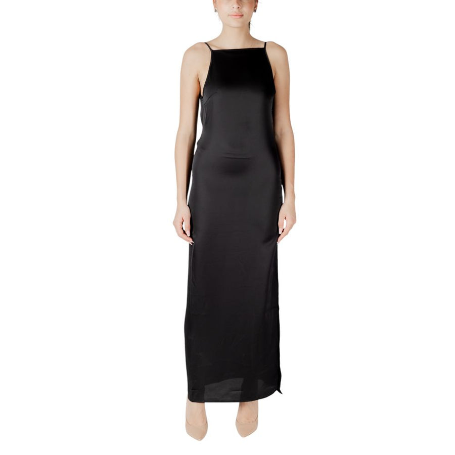 Only Schwarzes, langes Oberteil aus recyceltem Polyester