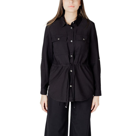 Only – Schwarze Viskosebluse